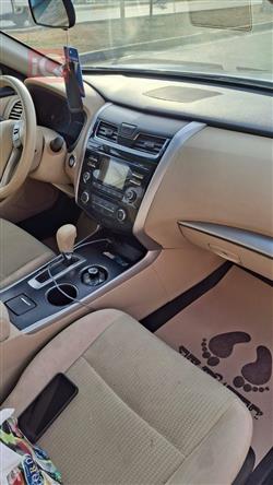 نيسان ألتيما